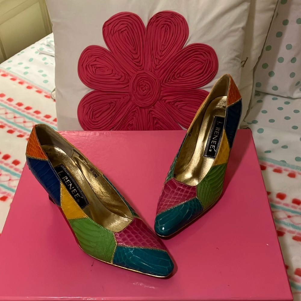 J Renee’ 5.5M Alligator Pattern Multi Colored Heels. Can’t lower price anymore